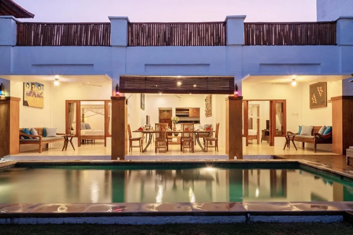 别墅 Genta- Petitenget 2Br Villa, Walk To Beach! 塞米亚克