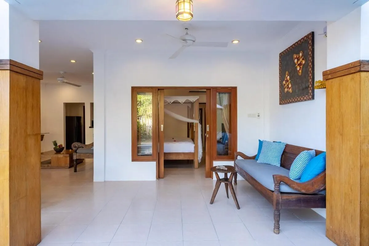 Genta- Petitenget 2Br Villa, Walk To Beach! 塞米亚克 印尼